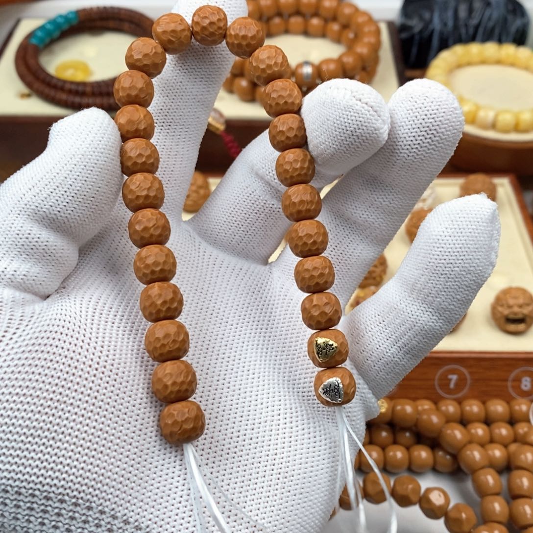 猴头核桃手串猴头