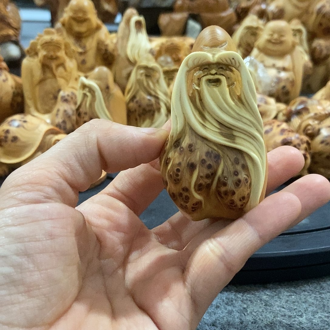 柏木（崖柏）留疤寿星