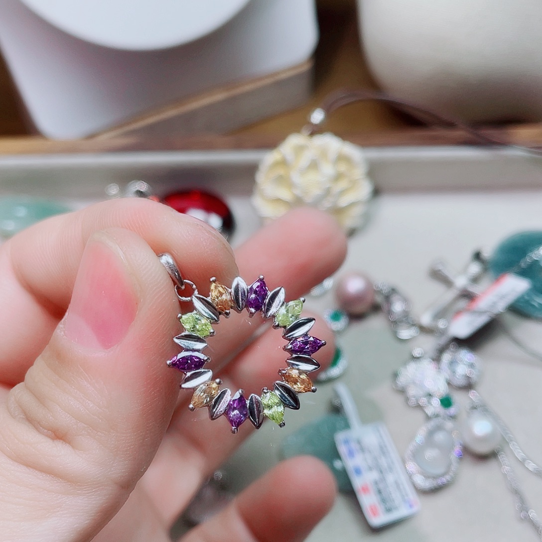 g***沙坠链均925银锆石甜甜圈多包