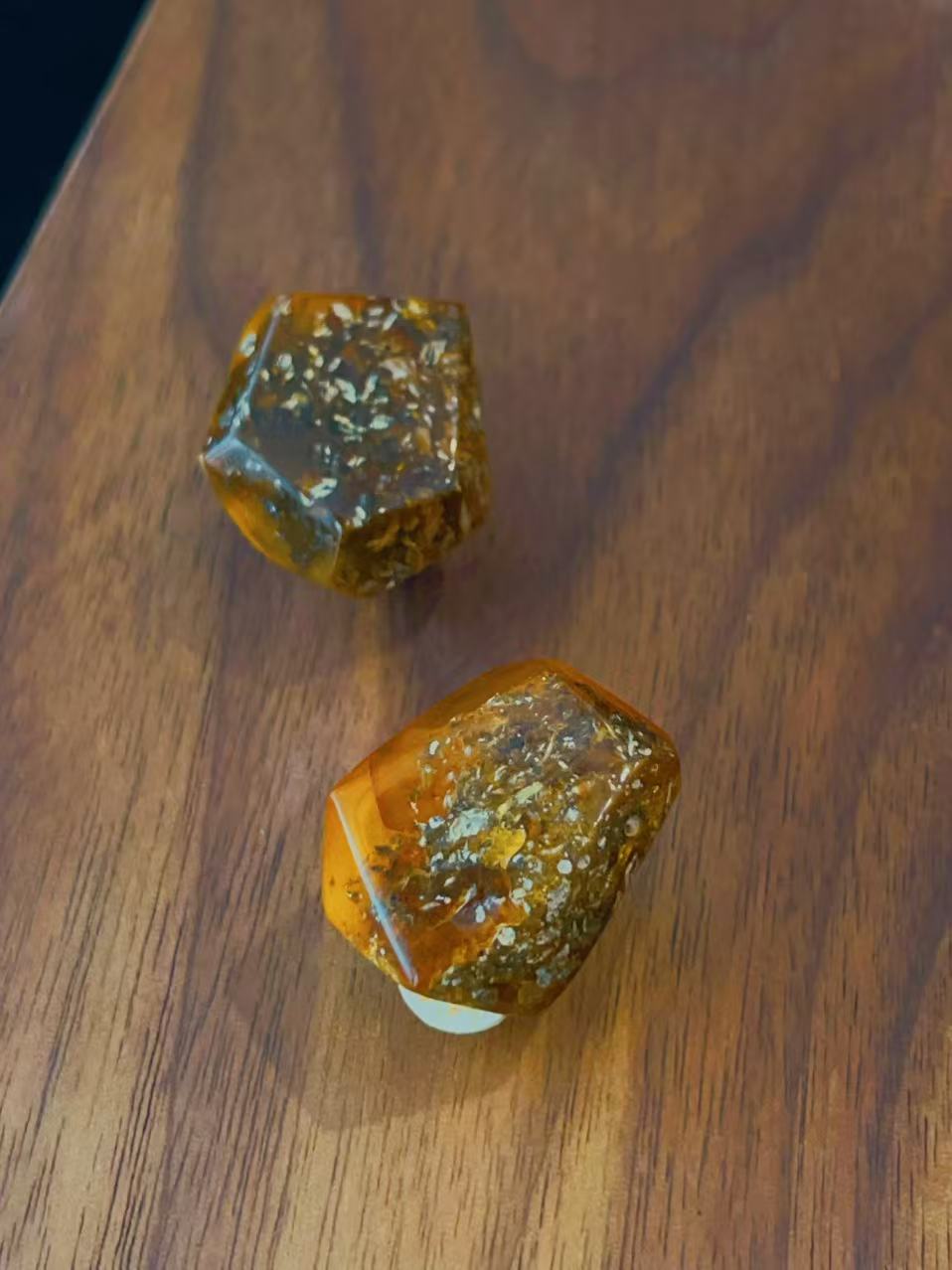 合金树脂耳饰 艺术树脂仿天然石肌理感不规则美拉德色系耳夹