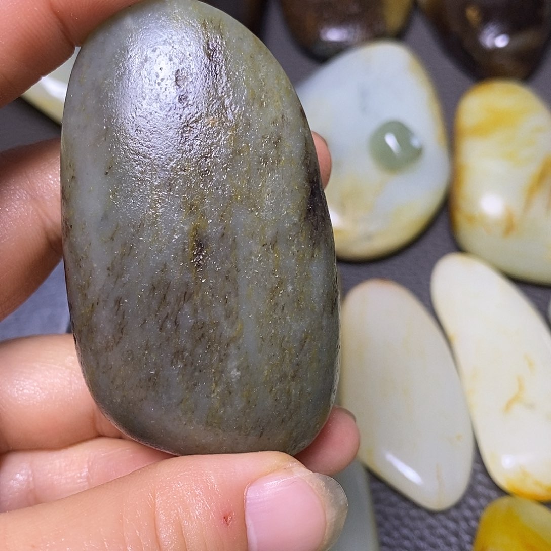 未镶嵌和田玉挂件