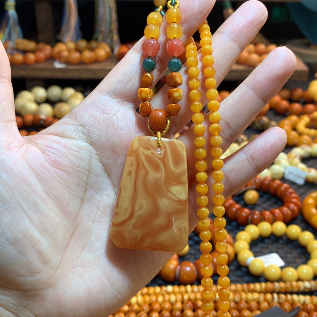 蜜蜡未镶嵌吊坠(赠链)蜜蜡吊坠