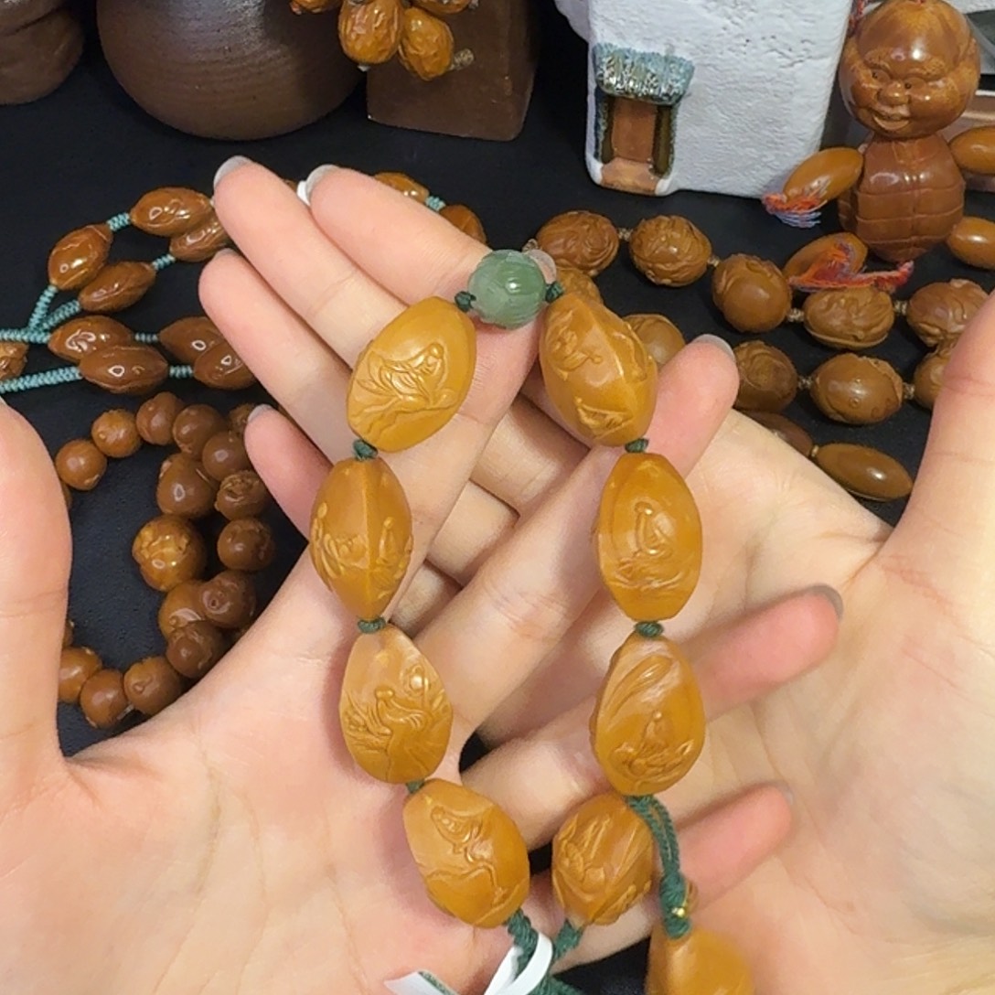 大叶紫檀（黑酸枝木类）