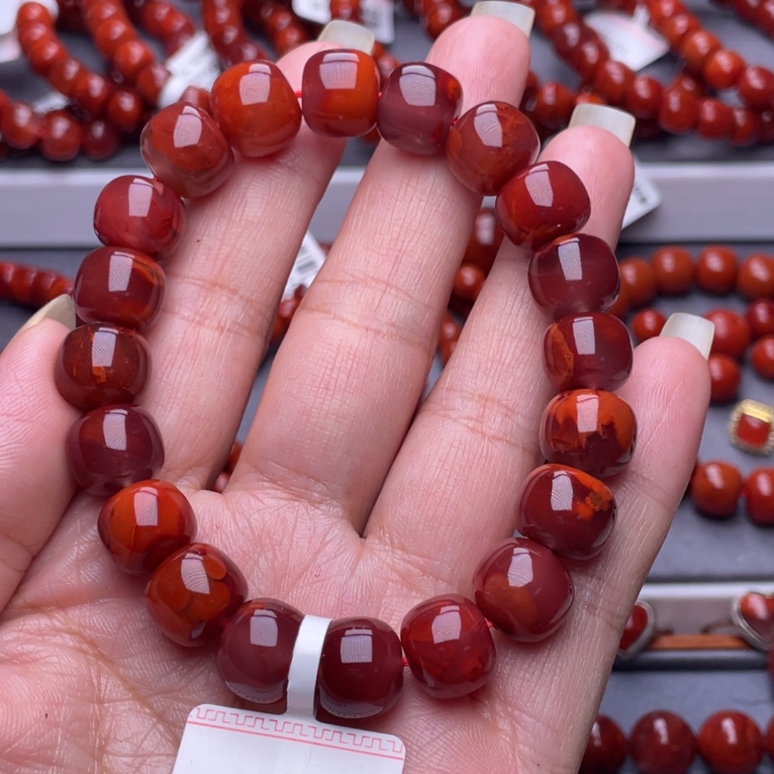 南红玛瑙未镶嵌配珠11.3mm瓦西玫瑰牛血火焰老型高品串