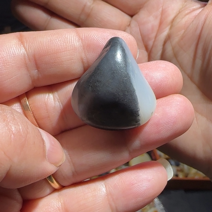 和田玉吊坠(不含链)未镶嵌12.4克