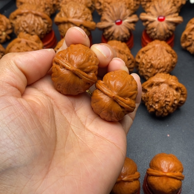 【闪购商品】文玩核桃把件蜜枣