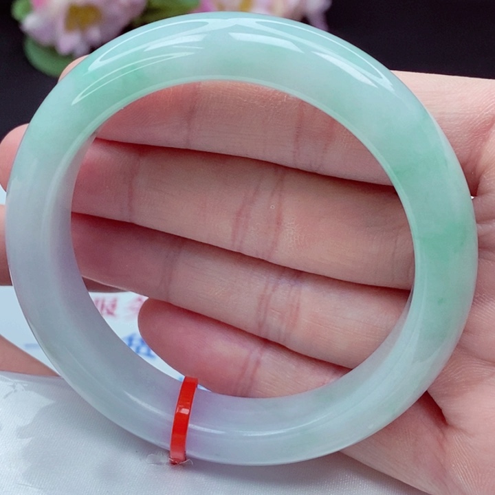 翡翠未镶嵌手镯60圈