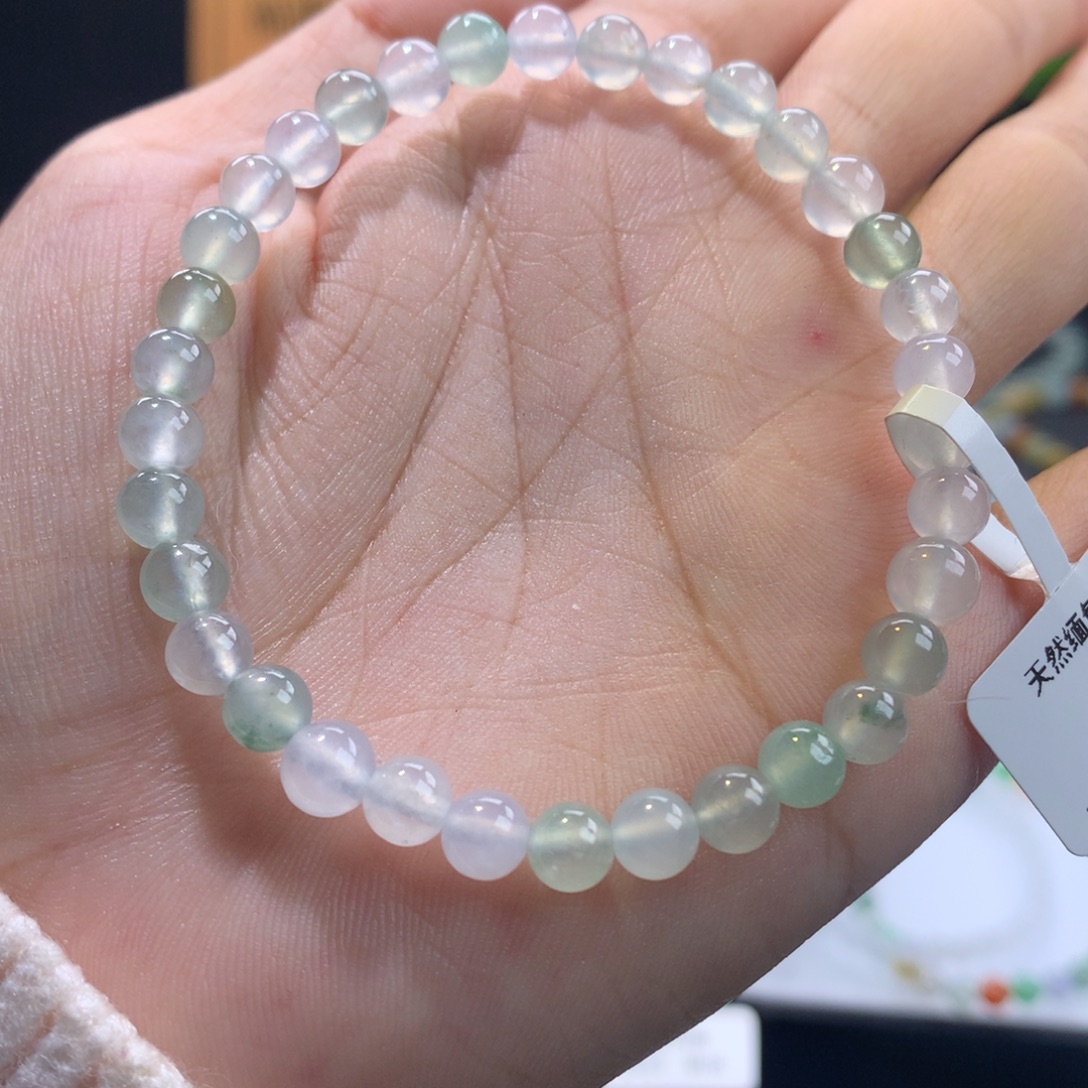 翡翠未镶嵌手链卡5.6