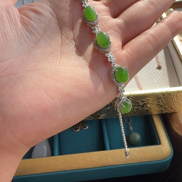 和田玉银S925镶嵌颈饰