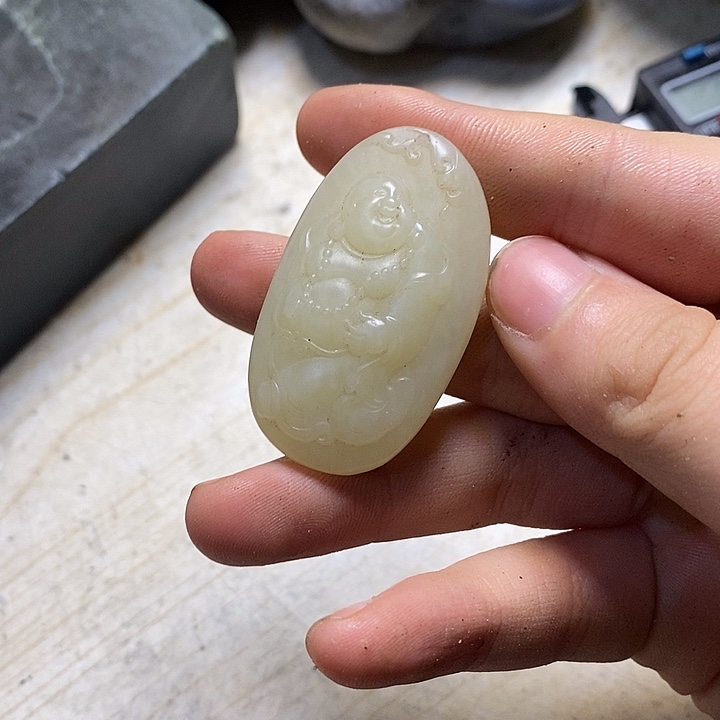 透闪石质玉珠宝半成品未镶嵌