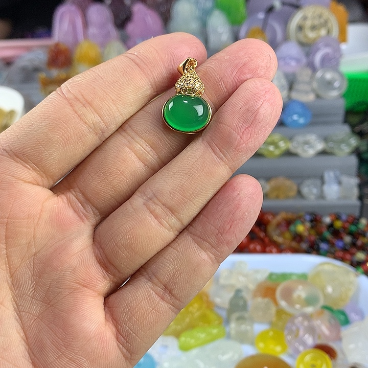 玛瑙/玉髓未镶嵌颈饰