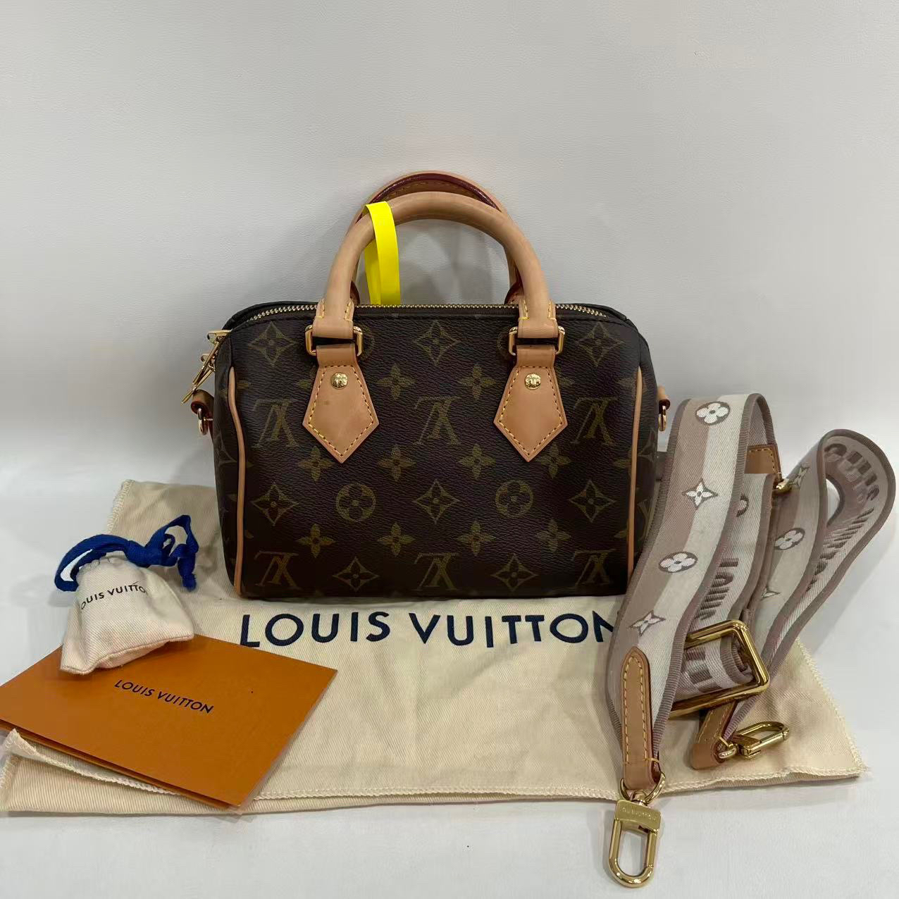 95新 LouisVuitton/路易威登 捐金沉珠/speedy20单肩