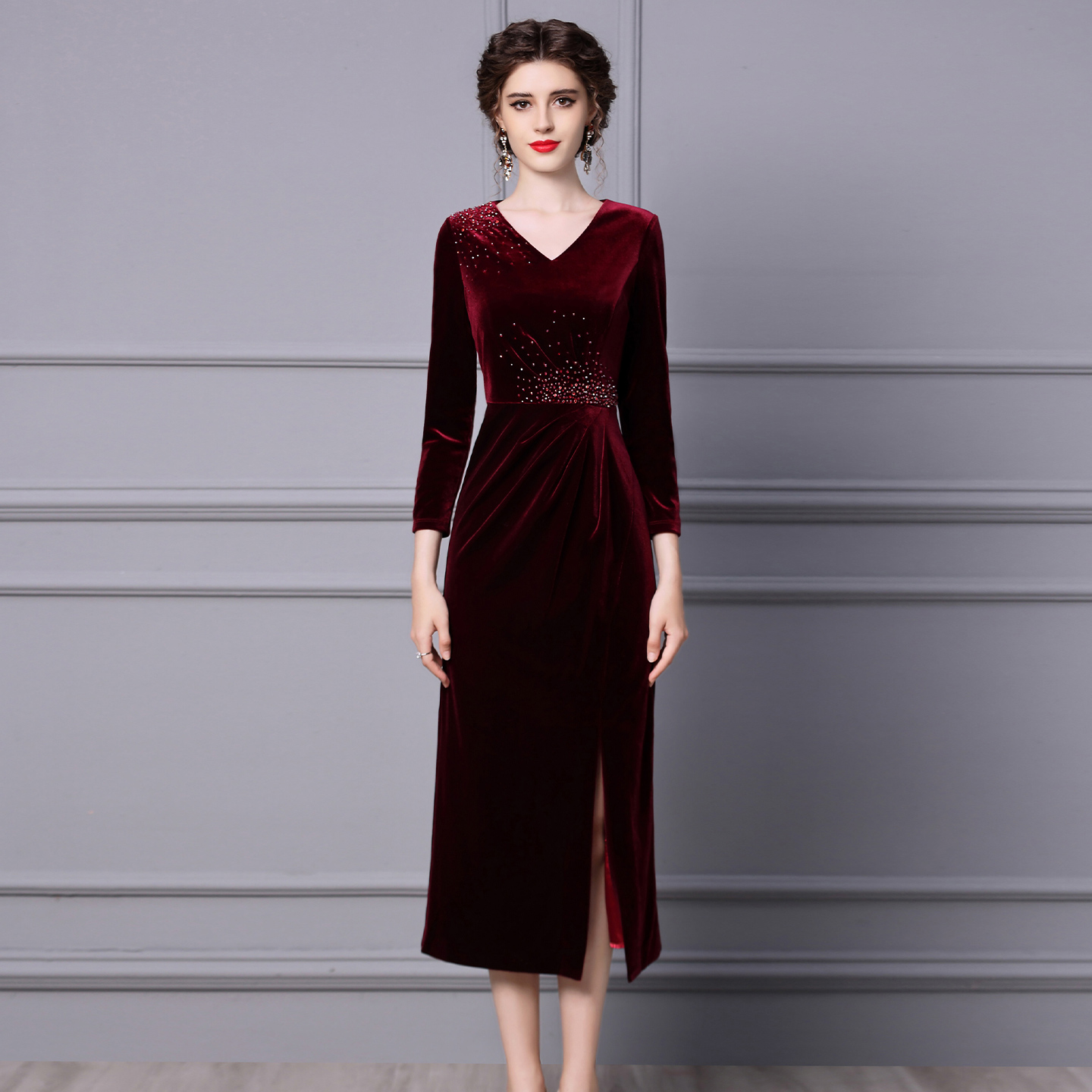 婚礼妈妈礼服高贵春秋款年轻款喜婆婆婚宴装金丝绒连衣裙长袖气质