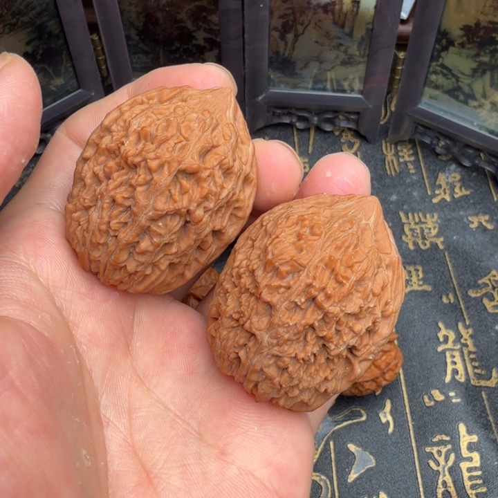 文玩核桃吊坠蒜头36