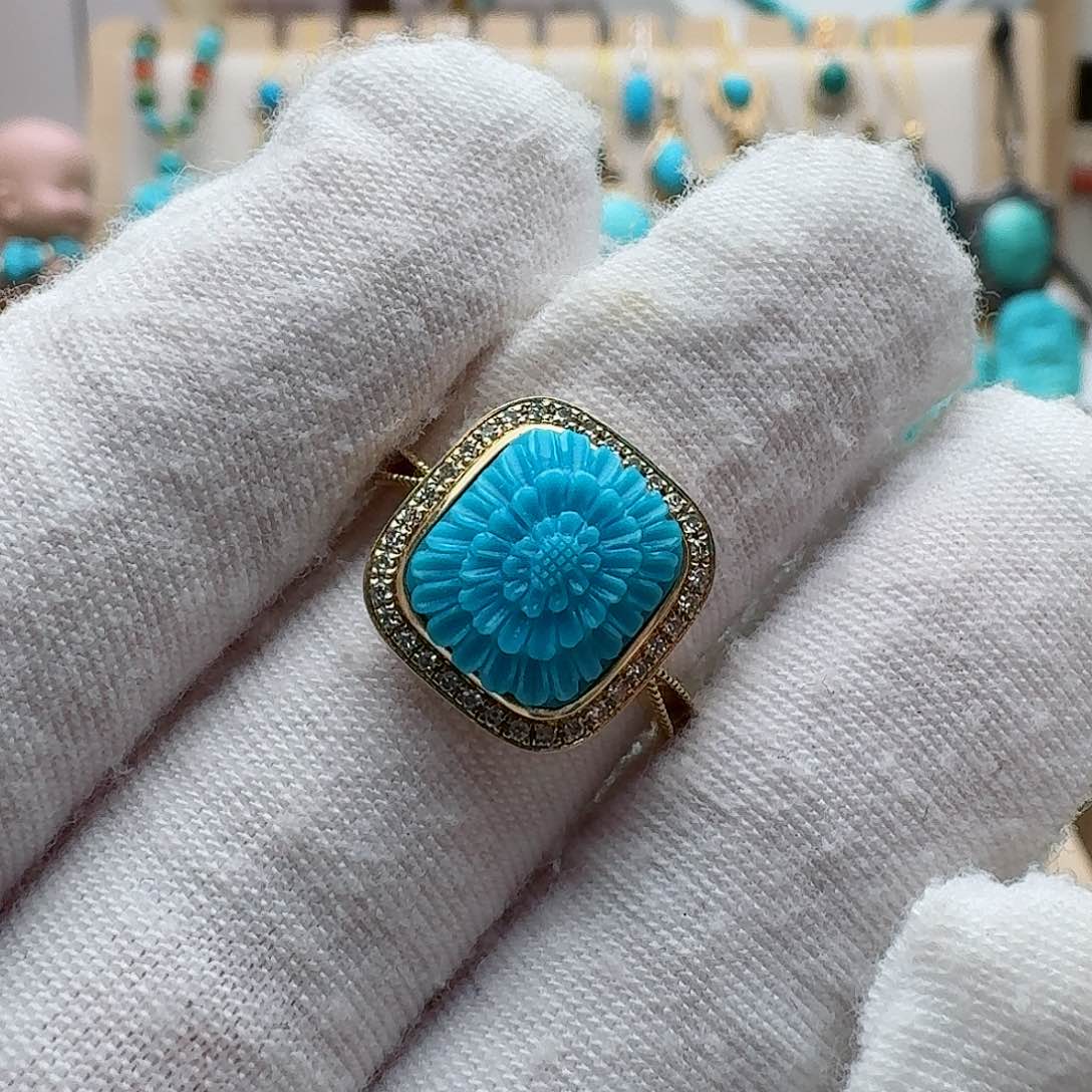 绿松石珠宝奇石18K金镶嵌