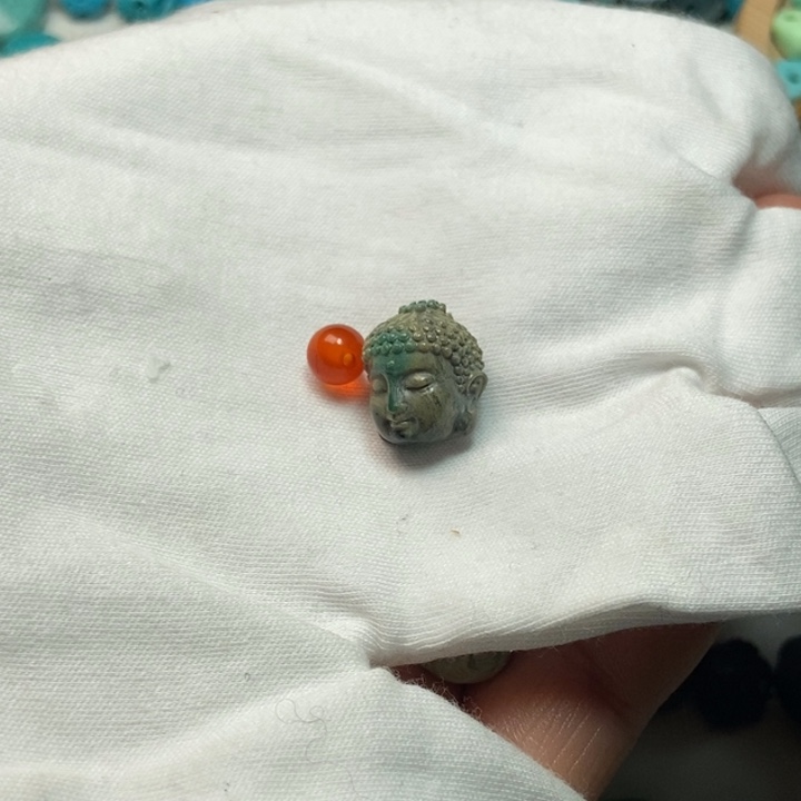 南红玛瑙未镶嵌颈饰