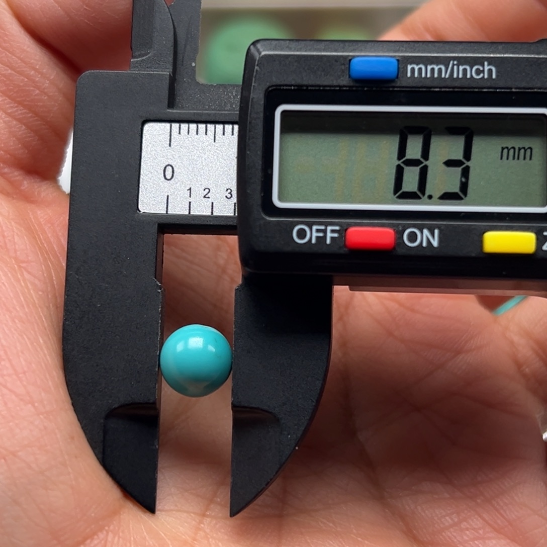 世***看绿松石未镶嵌珠宝奇石