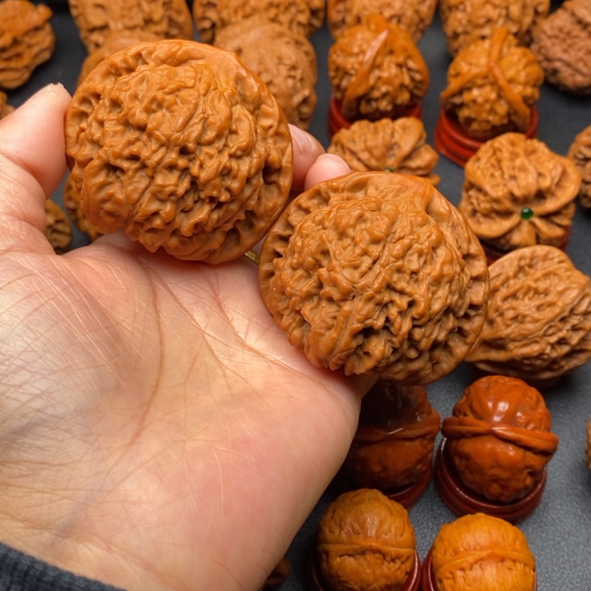 【闪购商品】文玩核桃把件许*-文玩核桃