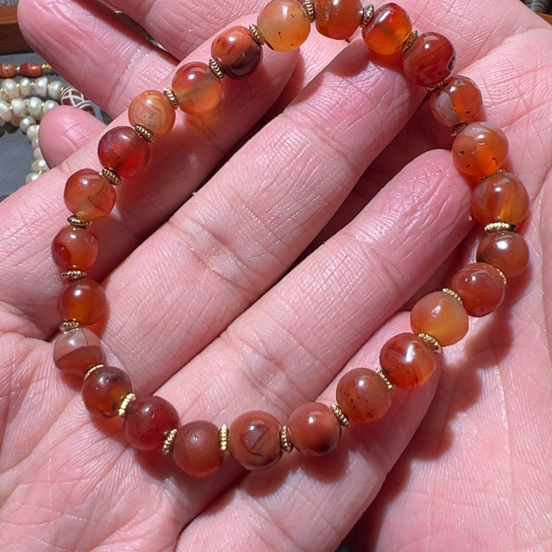 玛瑙/玉髓颈饰未镶嵌