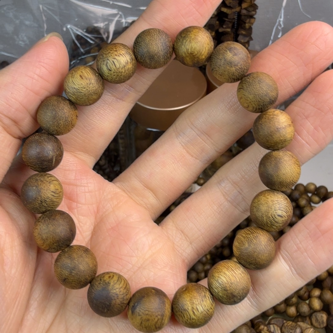 奇楠沉香1.1单圈8g