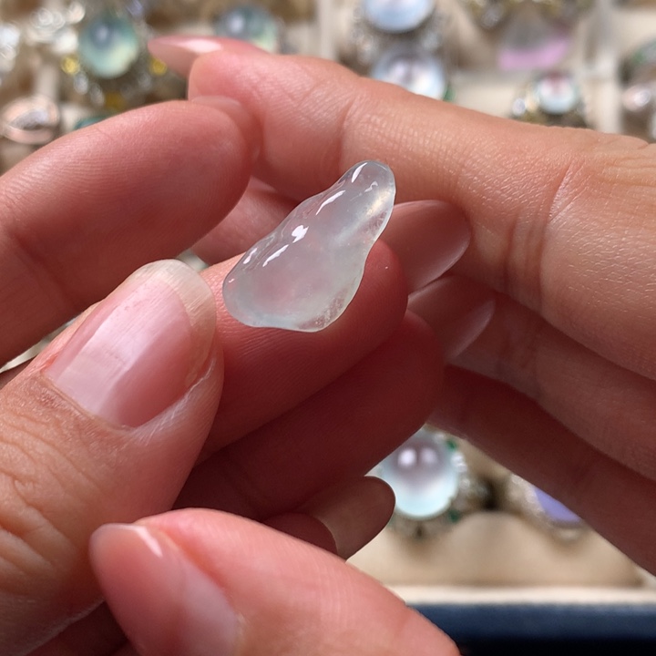 翡翠未镶嵌吊坠(不含链)缅甸天然翡翠Ａ货