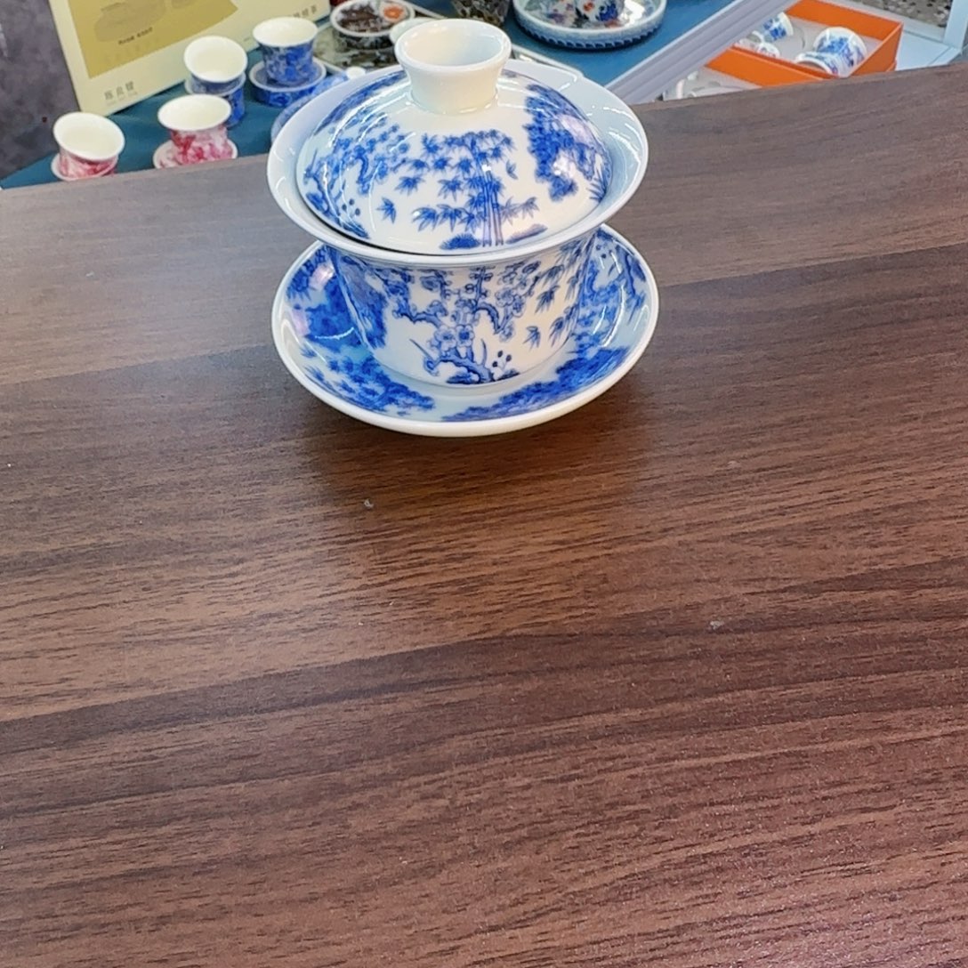 这些盖碗真好看！！！