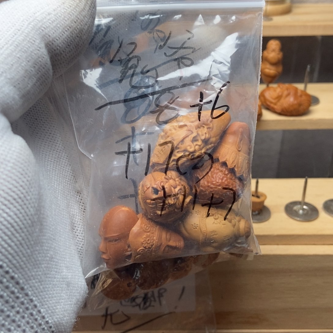 【闪购商品】吊坠橄榄核橄榄核兔