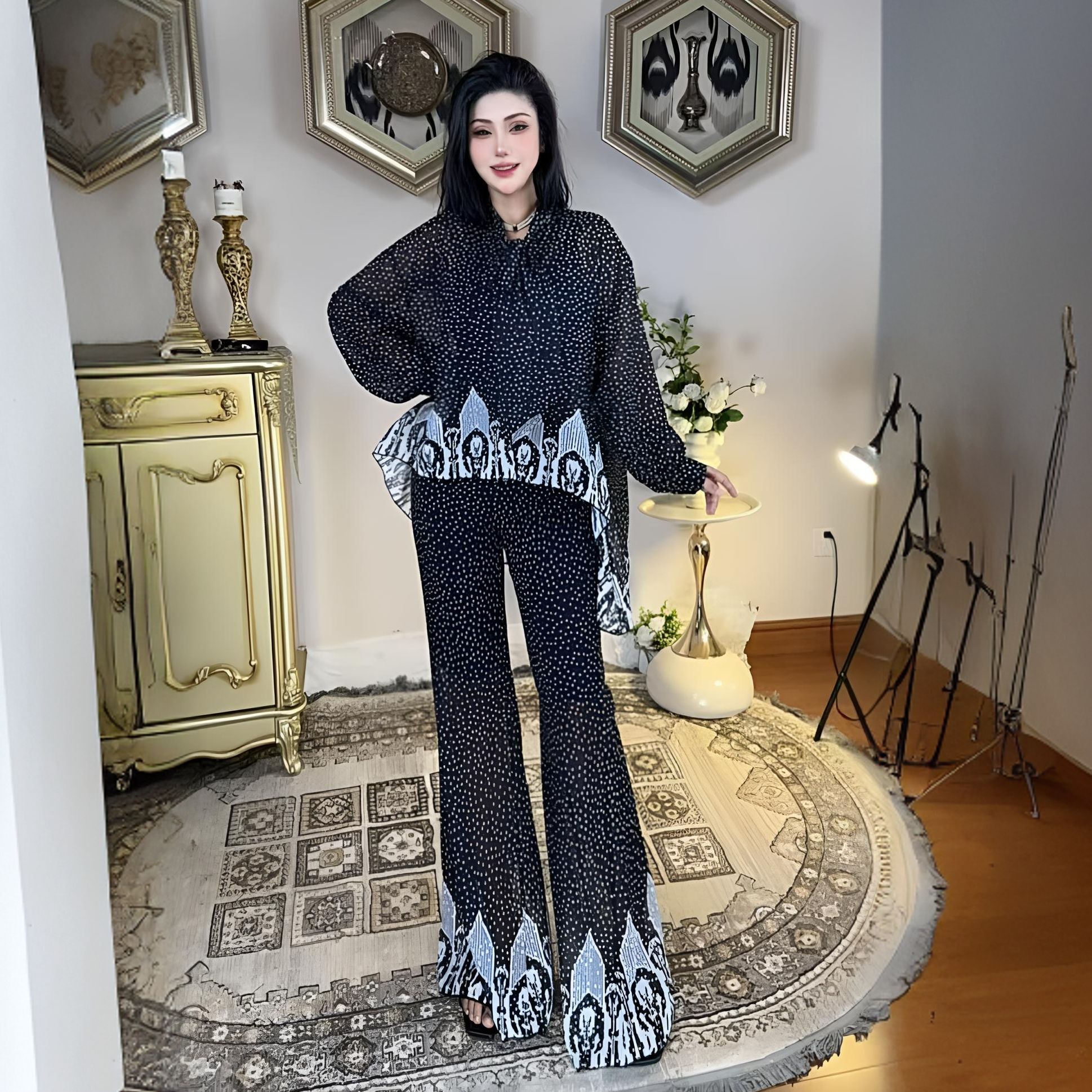 夏季时尚宽松圆领上衣搭配半身裙气质显瘦