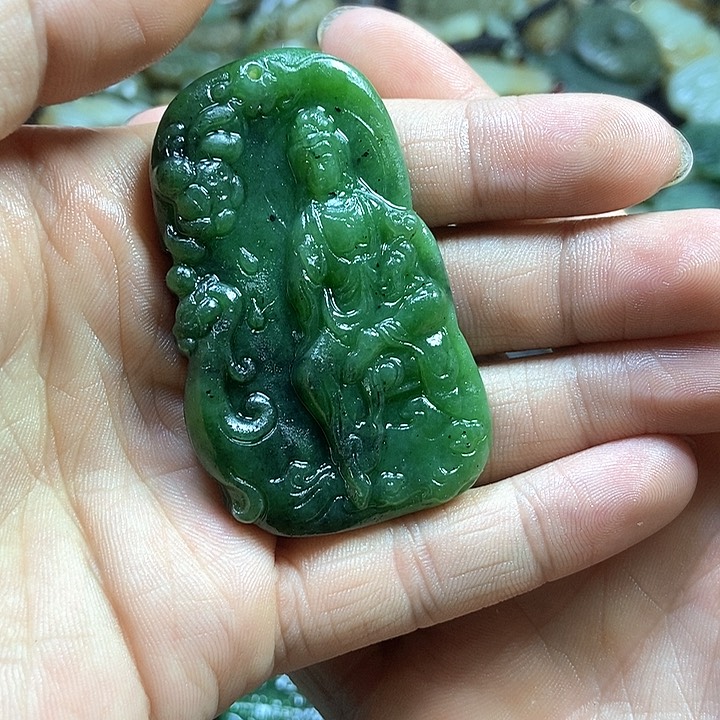 和田玉未镶嵌挂件