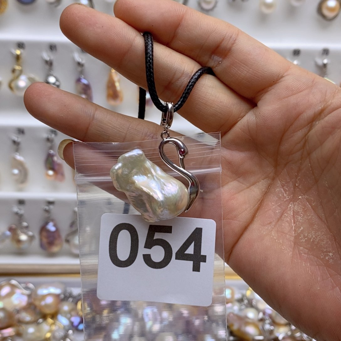 淡水珍珠颈饰银S925镶嵌54