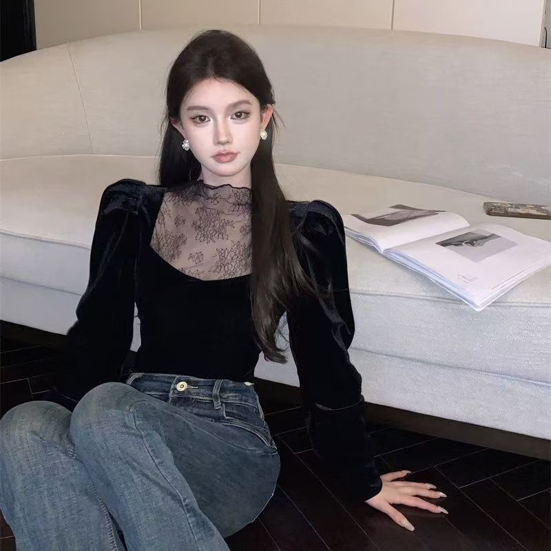 设计感小众蕾丝拼接丝绒短款上衣女心机半高领修身显瘦泡泡袖T恤