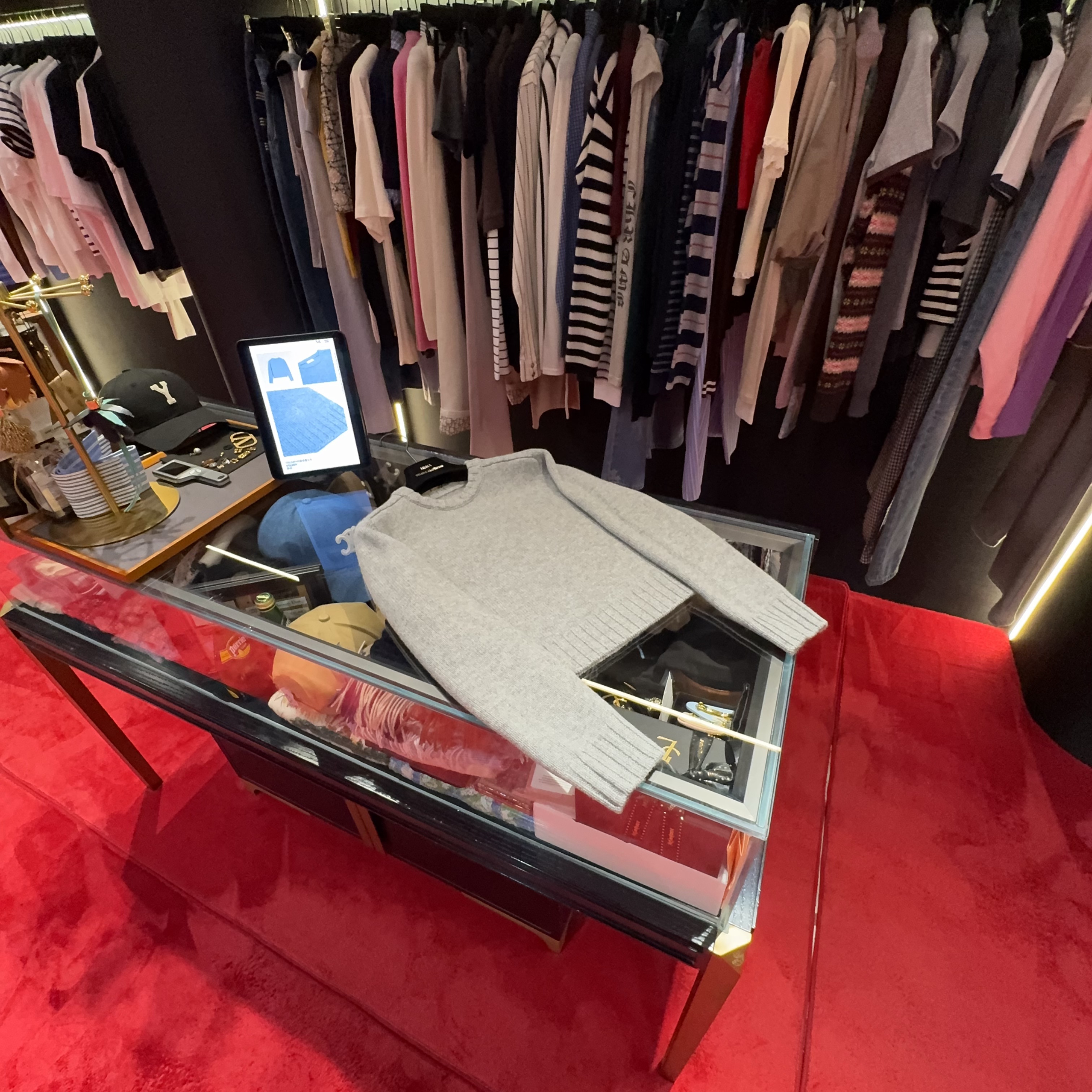 认准赫玛 FW25 凯旋门经典版型圆领套头衫#logo绣#1685上新