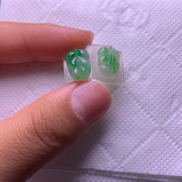 定制翡翠未镶嵌叶子