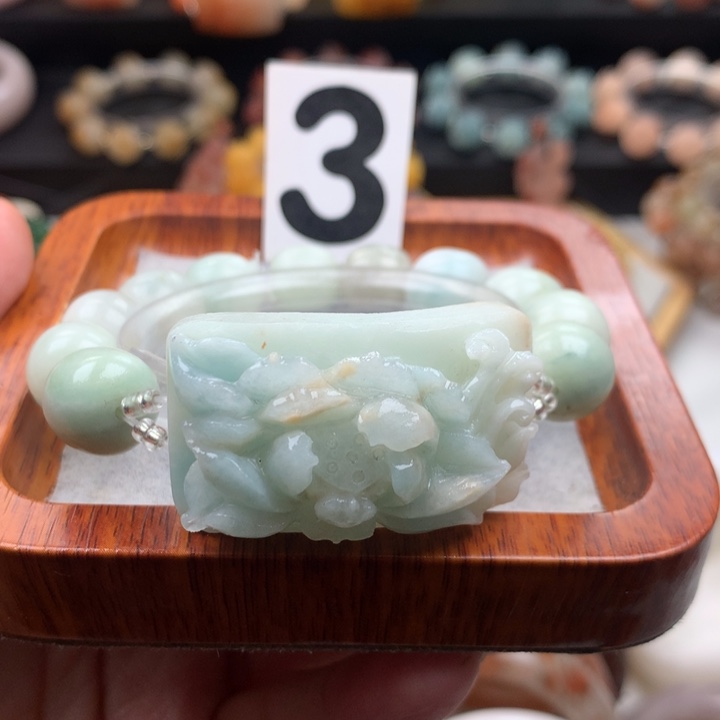 石英质玉手链未镶嵌