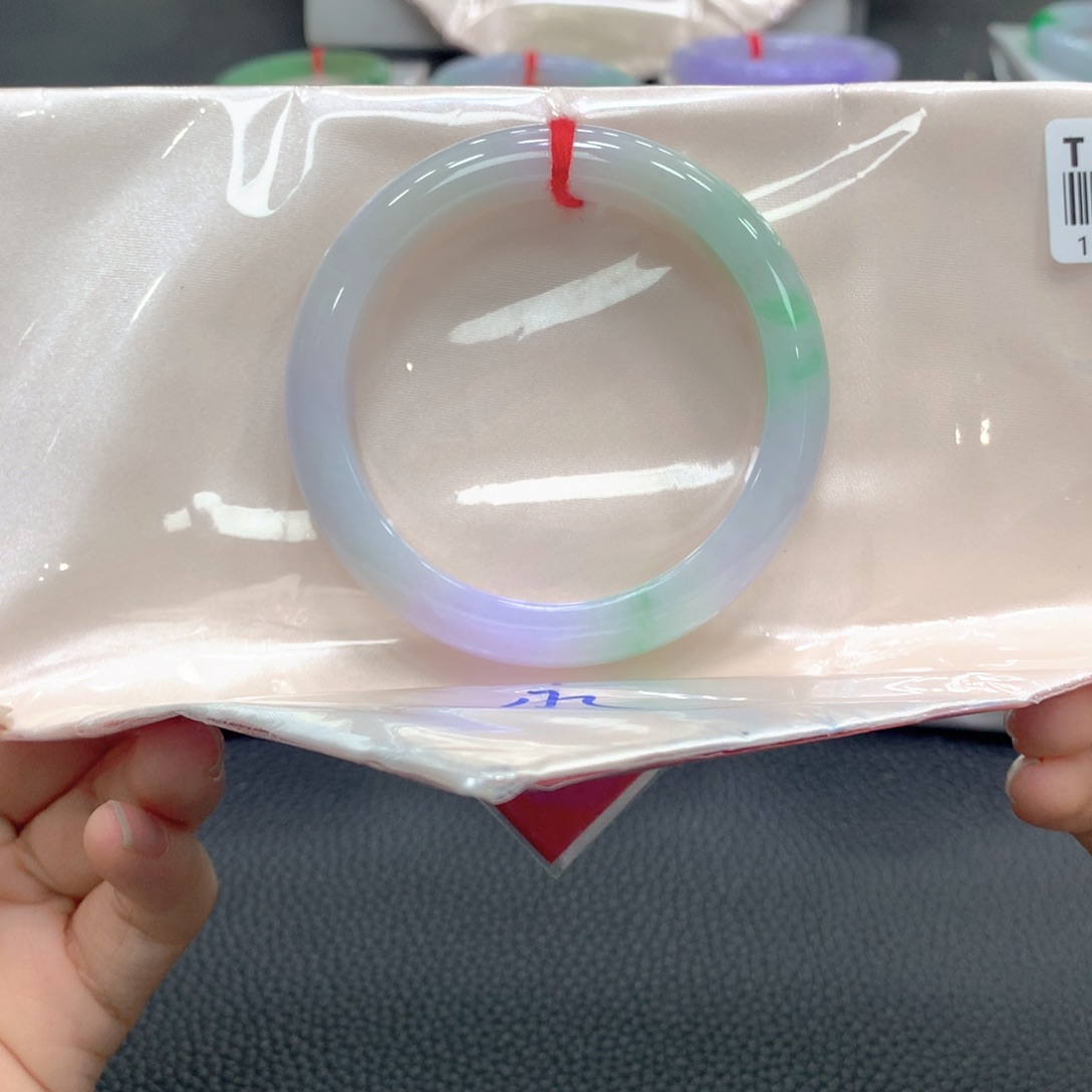 翡翠未镶嵌手镯6号