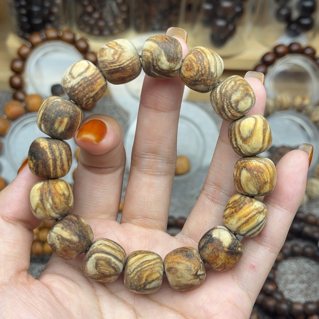 雪***雪贡木印尼13/14妖花粗抛