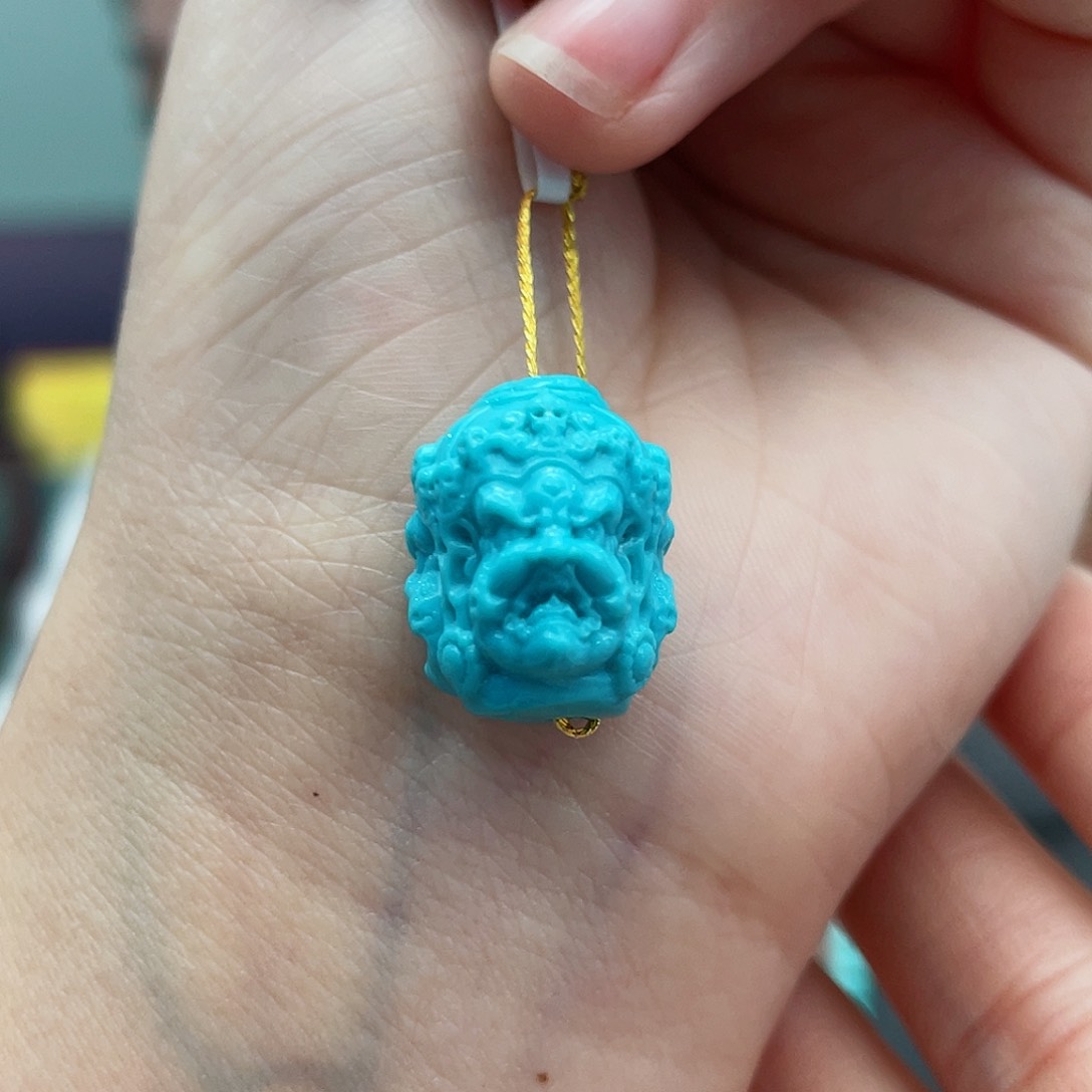 绿松石颈饰未镶嵌