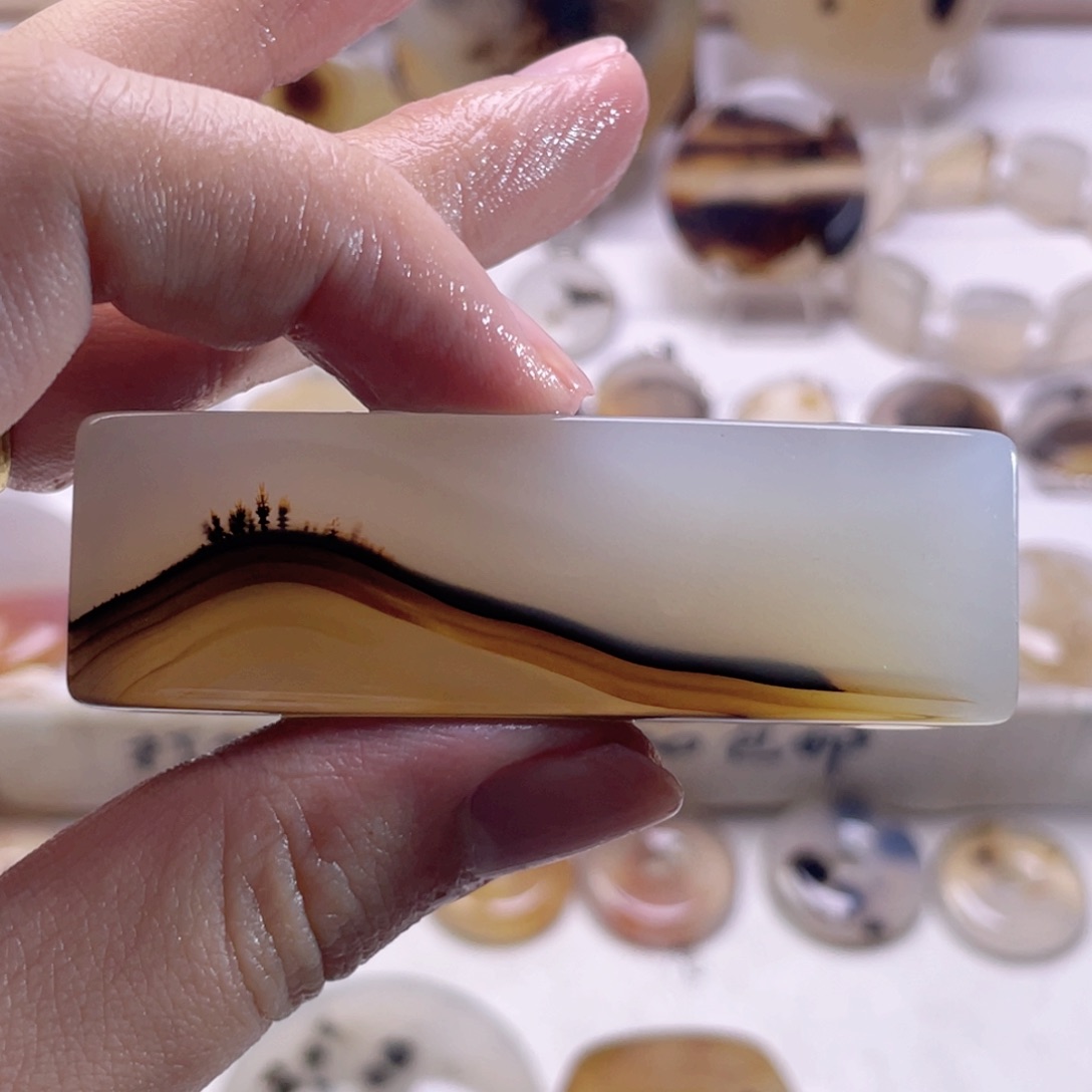 玛瑙/玉髓未镶嵌珠宝奇石