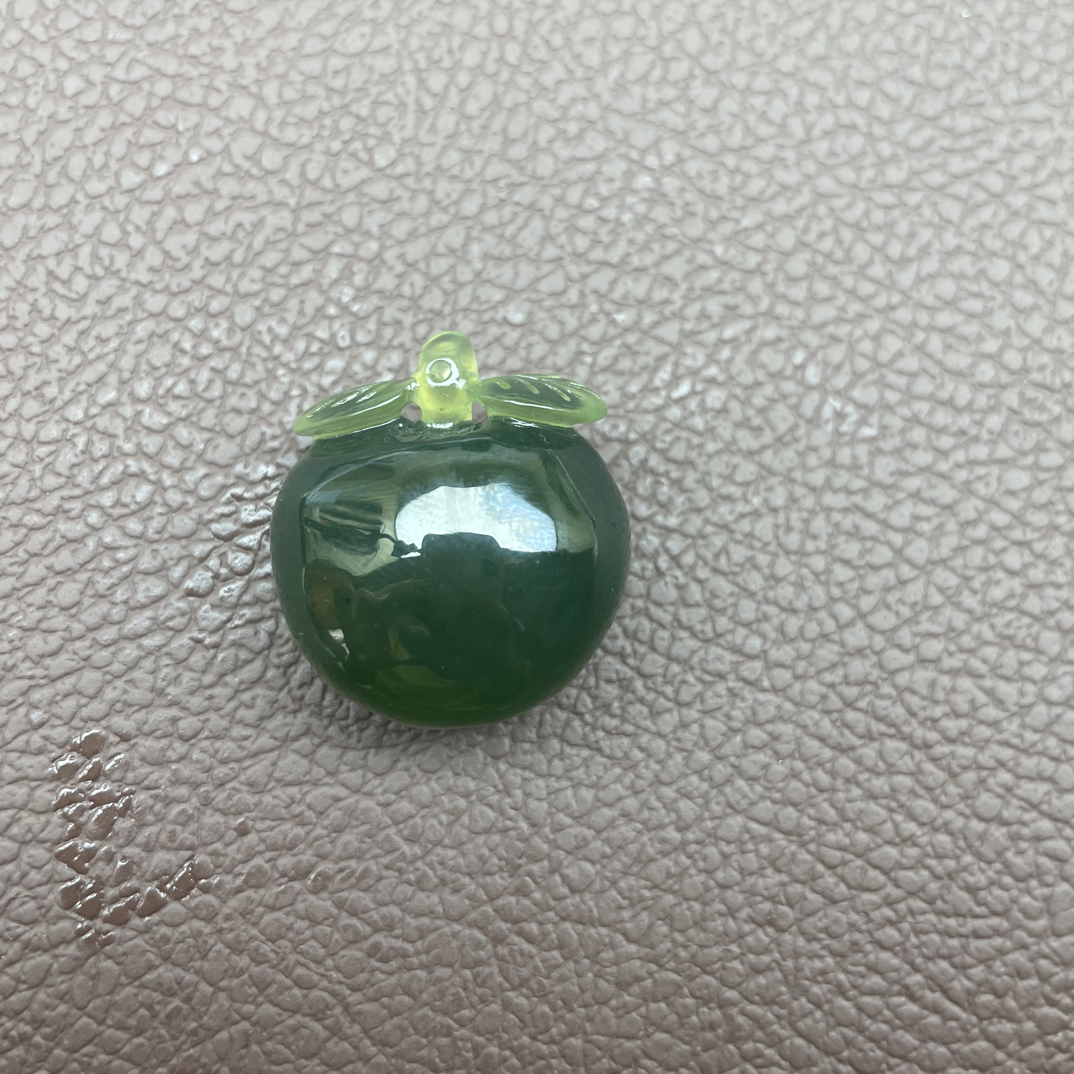 岫玉180小苹果吊坠