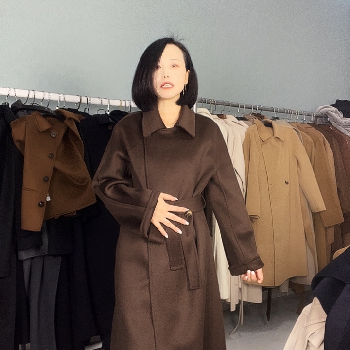 双面呢咖啡色女主角L码