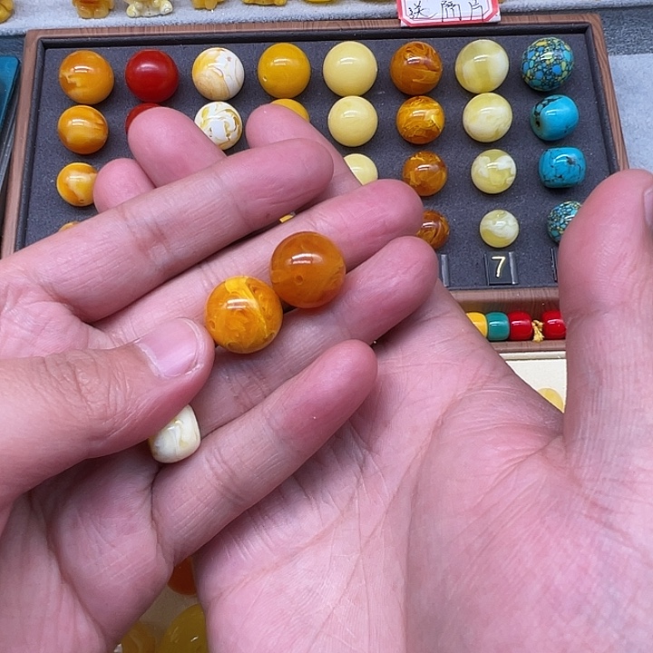 琥珀未镶嵌裸石老花蜡单珠