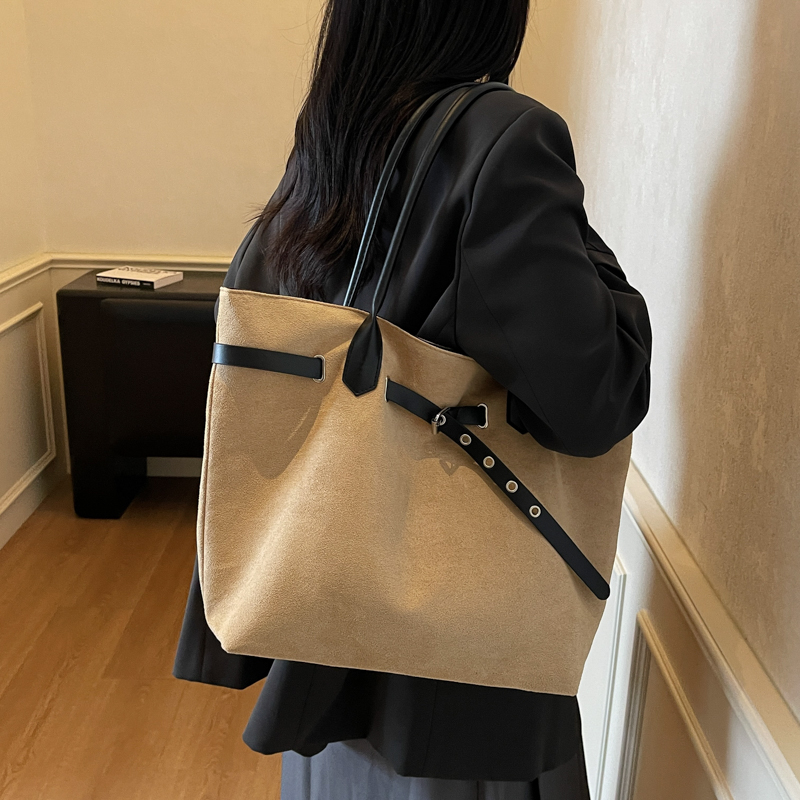 女大容量包包女包轻快托特学生党女生女大学生大容量软软简约纯色