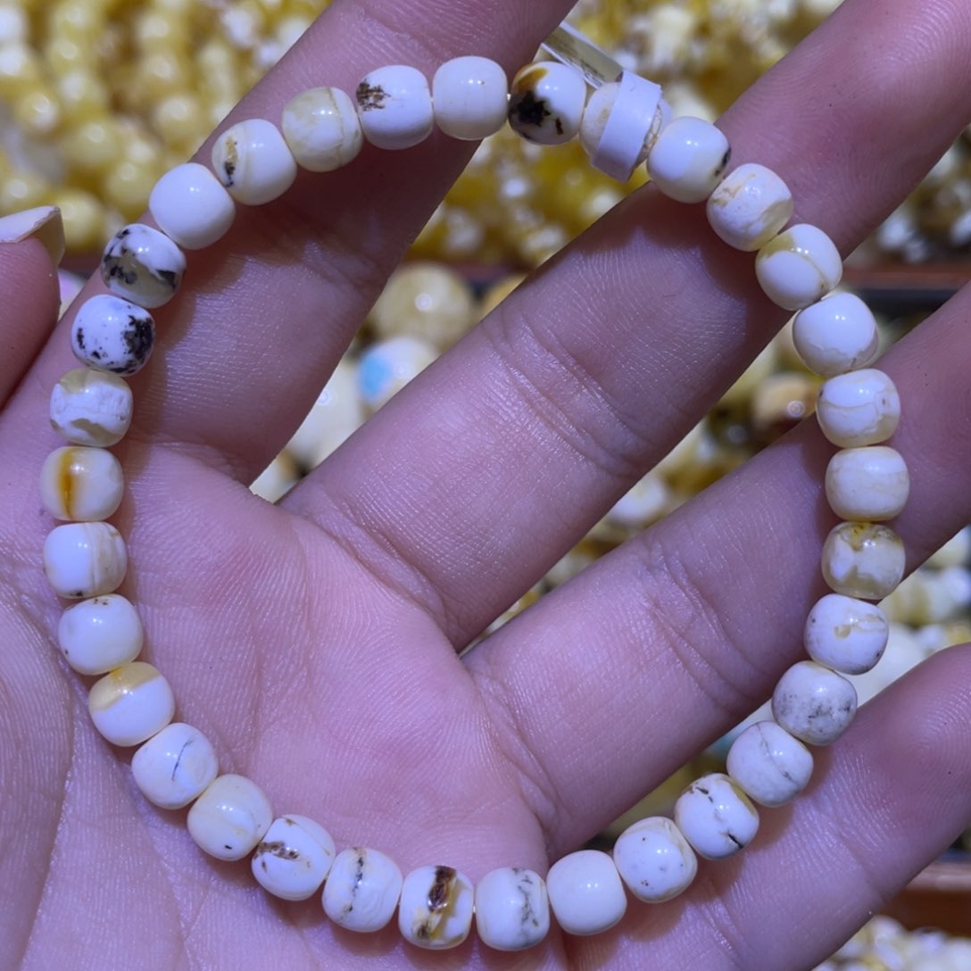 蜜蜡未镶嵌珠宝奇石6m