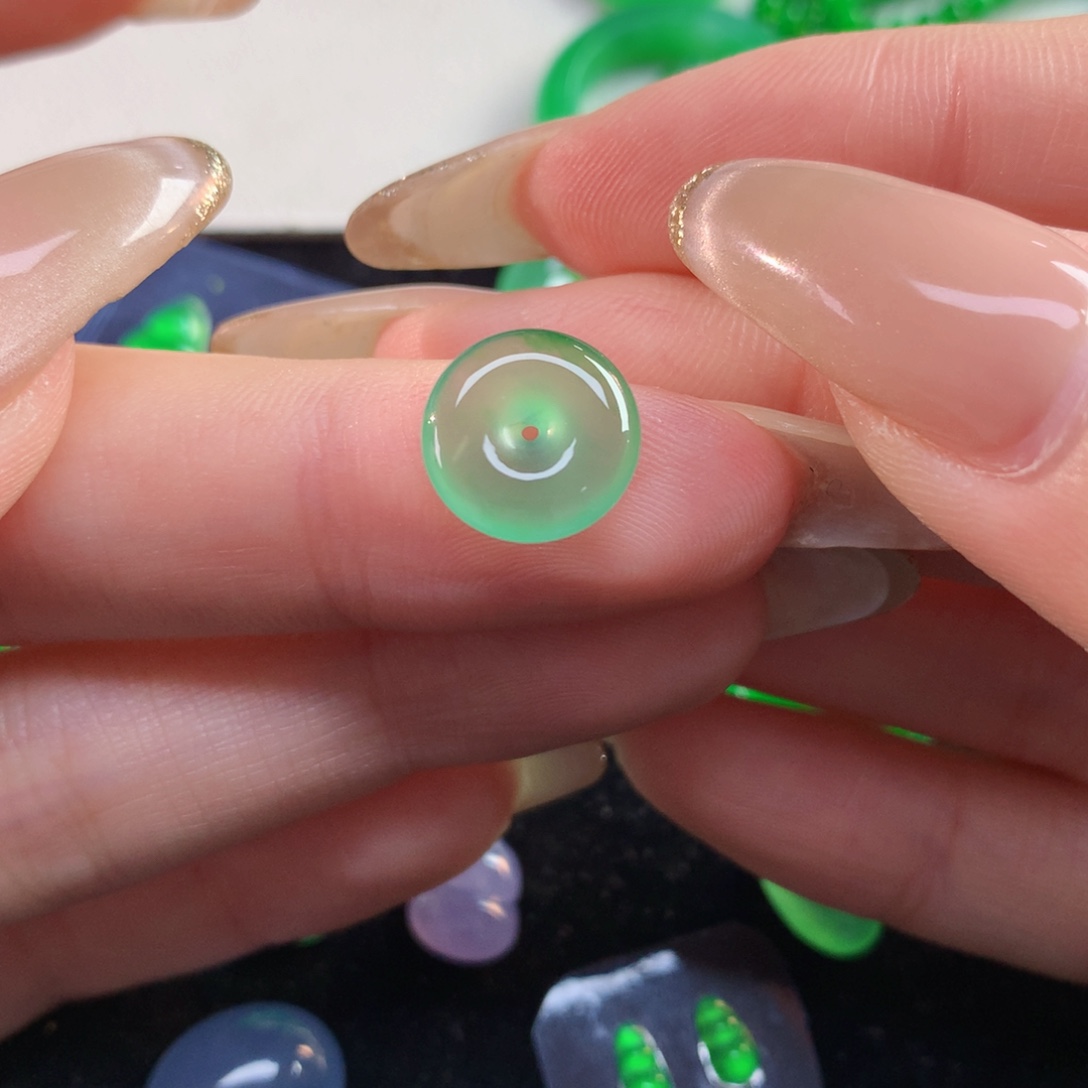 翡翠裸石11.11-2.90扣子