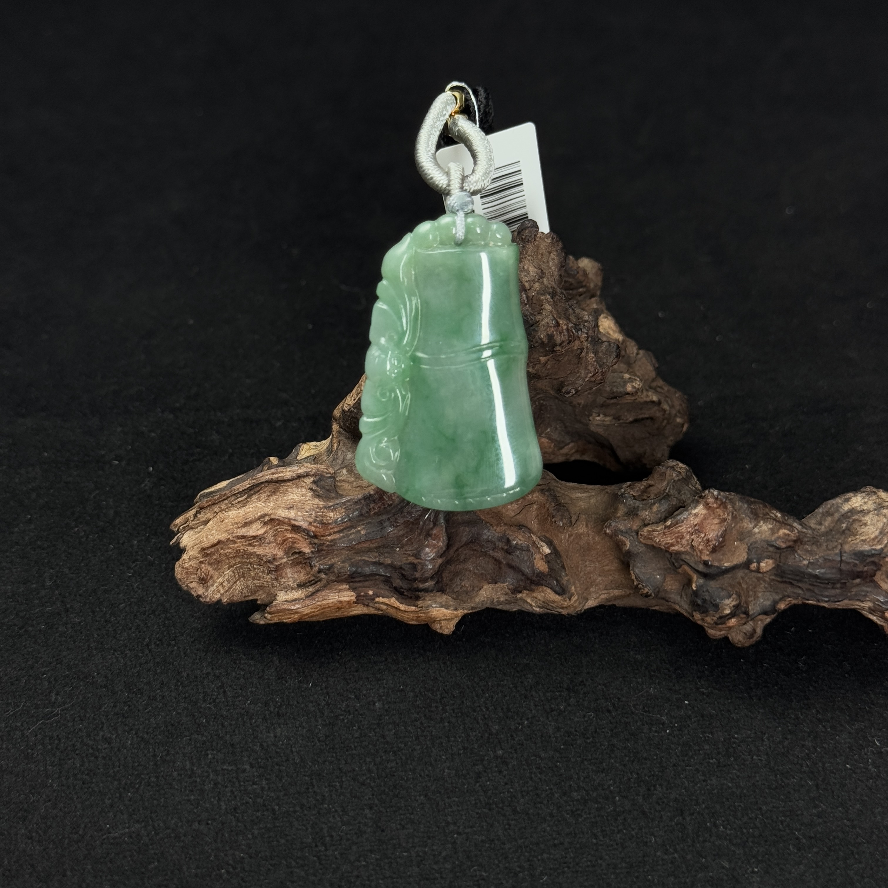 【诚翠拍品第一百一十七期午】翡翠59吊坠Yyang2007