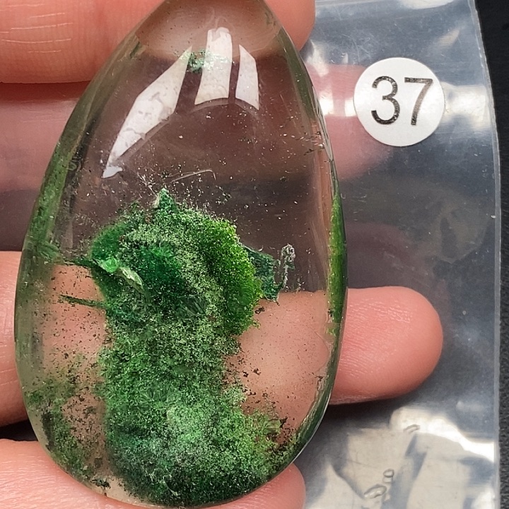 辫***哥未镶嵌颈饰水晶天然
