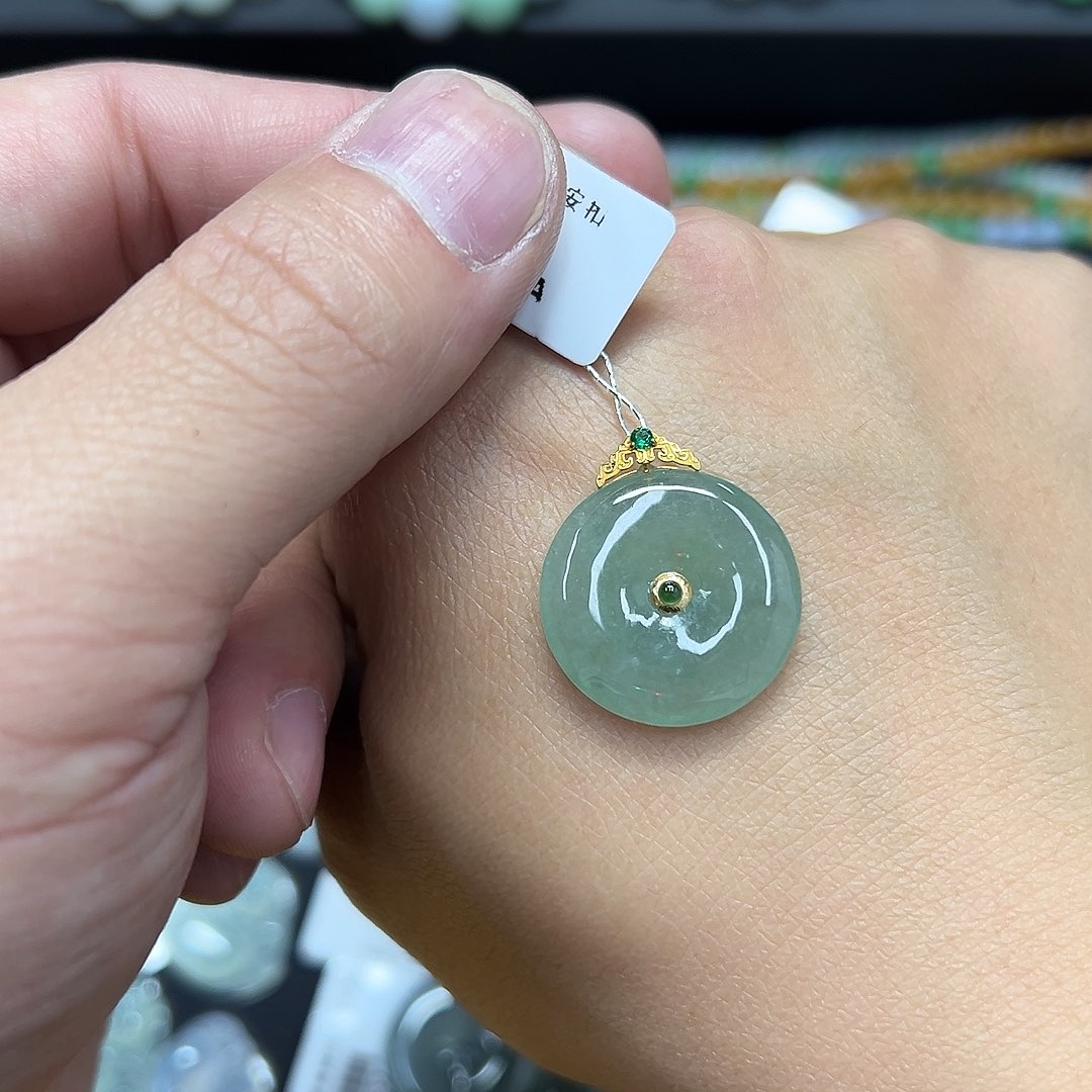 翡翠18K金镶嵌吊坠(不含链)