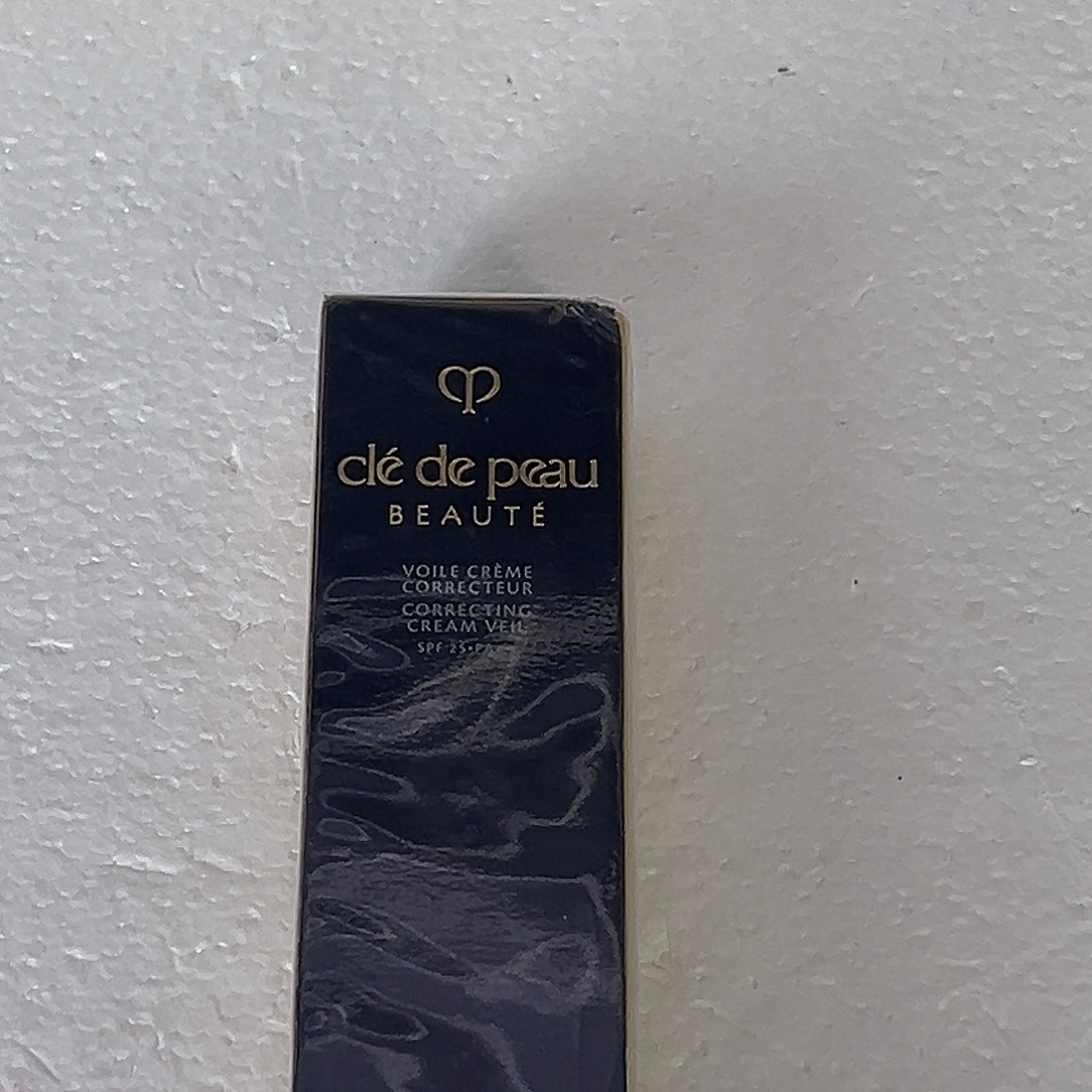 M****CPB光凝润彩妆前霜37ml