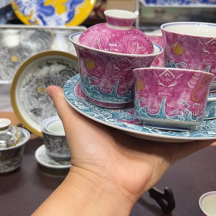 摆件景德镇市是由全国人民都i