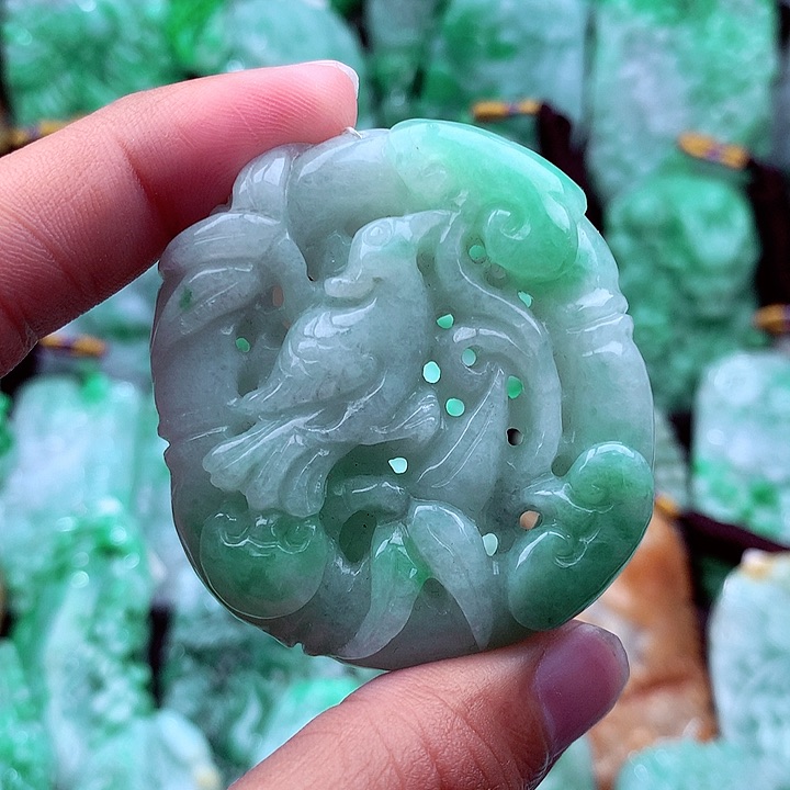 翡翠吊坠(不含链)未镶嵌
